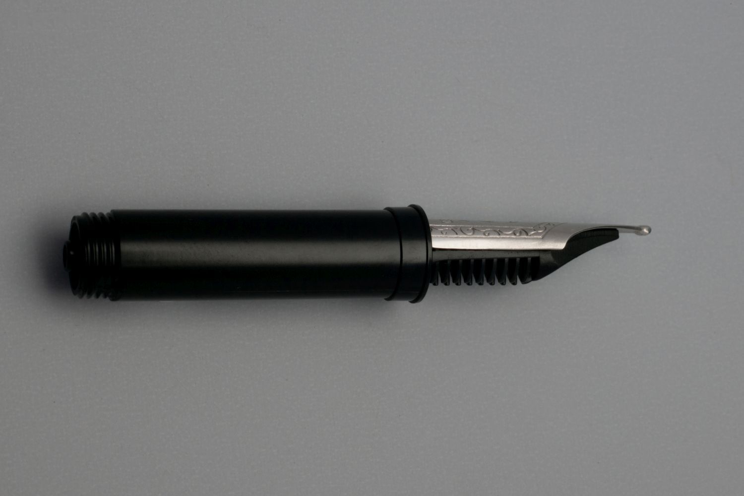 Nib, type 076, Triple, platinum, matt, side face