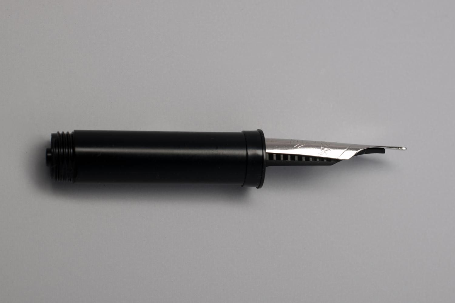 Calligraphy nib, type 180, Triple, stainless steel, side face