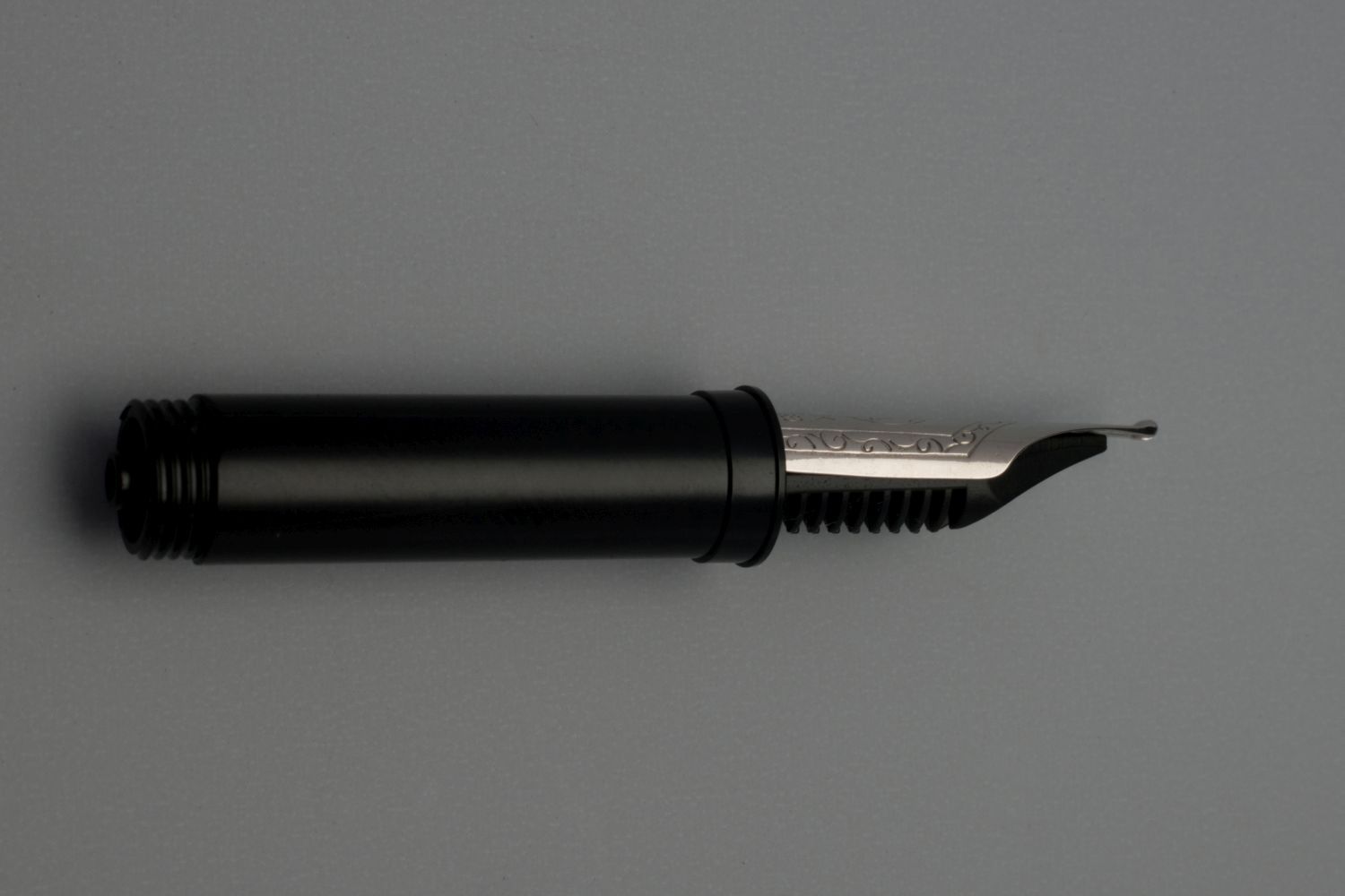 Nib, type 076, Triple, palladium, side face